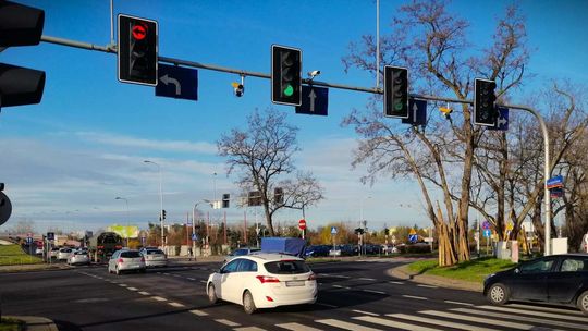 O ile można przekroczyć prędkość bez konsekwencji? Tolerancja radarów drogowych O ile można przekroczyć prędkość bez konsekwencji? Tolerancja radarów drogowych
