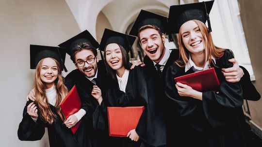 Szef zapłaci i pozna prawdziwe wykształcenie pracownika