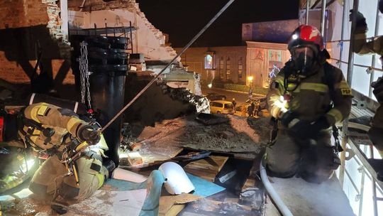 Czarna seria w centrum miasta: Kolejny pożar budynku w przebudowie