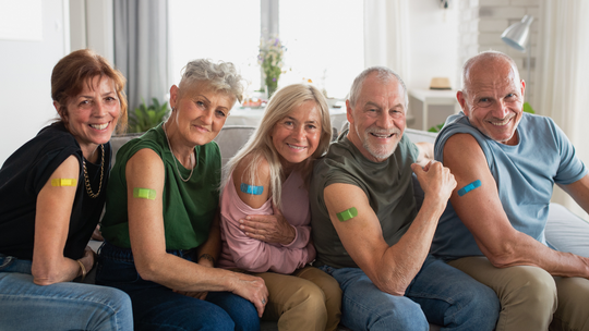 Karty szczepień sprawdzają kontrolerzy z sanepidu. Jaki jest poziom wyszczepień?