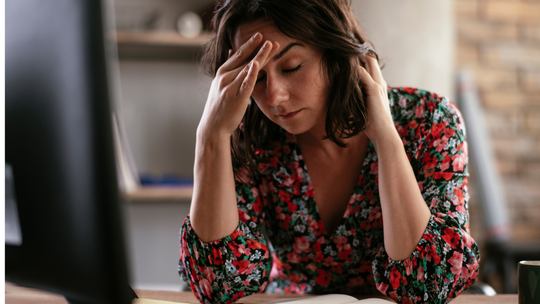 Kryzys psychiczny pracowników. Nie potrafimy złapać balansu