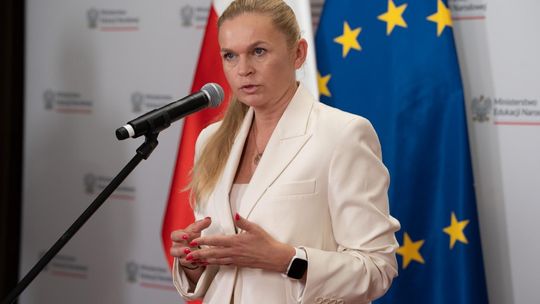 MEN podał, jak będzie. Rok szkolny z nowymi terminami