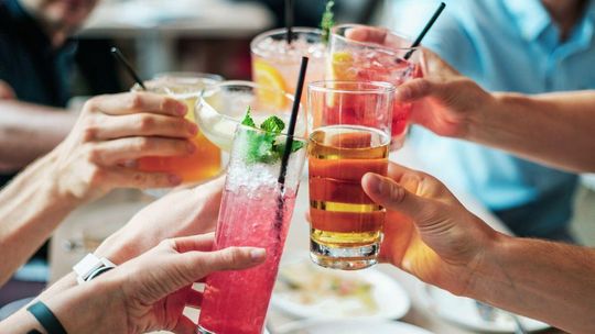 Ciekawy trend NoLo. Moda na takie drinki prosto z internetu
