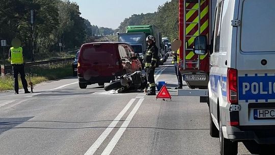 Motocyklista z BMW trafił do szpitala