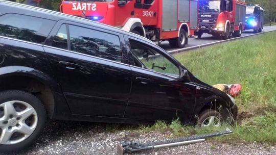 Nie dostosował jazdy do warunków na drodze. Cztery osoby poszkodowane