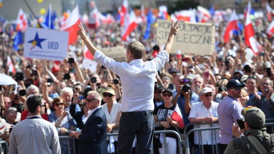 Znamy już oficjalne wyniki PKW. Takiego rekordu jeszcze nie było