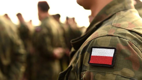 Polacy za obowiązkowym szkoleniem wojskowym. Kto ma bronić granic?
