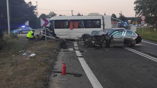 Policjanci pod nadzorem prokuratora wyjaśniają okoliczności tragicznego wypadku