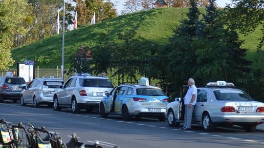 Polski taksówkarz na liście ginących zawodów?