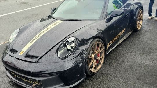 Porsche nie wyrobiło na tej drodze