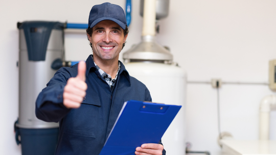 Dowiesz się, jakie zarobki mają koledzy i koleżanki. Prezent dla pracujących na Boże Narodzenie