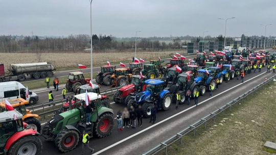 Rolnicy znowu zablokują drogi. Zacznie się na Marszu Niepodległości Rolnicy znowu zablokują drogi. Zacznie się na Marszu Niepodległości