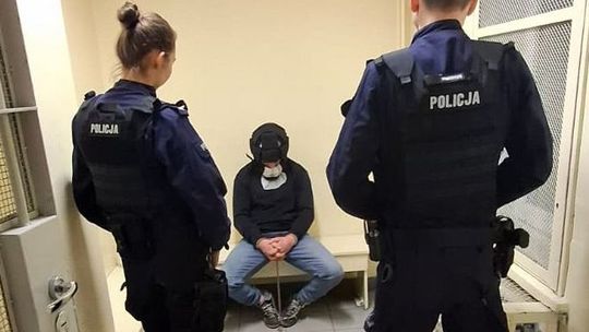 Szaleńczy rajd skradzionym tirem z burakami. Kierowca pod wpływem metaamfetaminy wyskoczył z jadącego auta