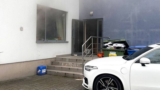 W siłowni wybuchł pożar. Jakie skutki?