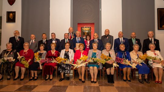 Złoci jubilaci. Swoim życiem i przykładem pokazują, że można