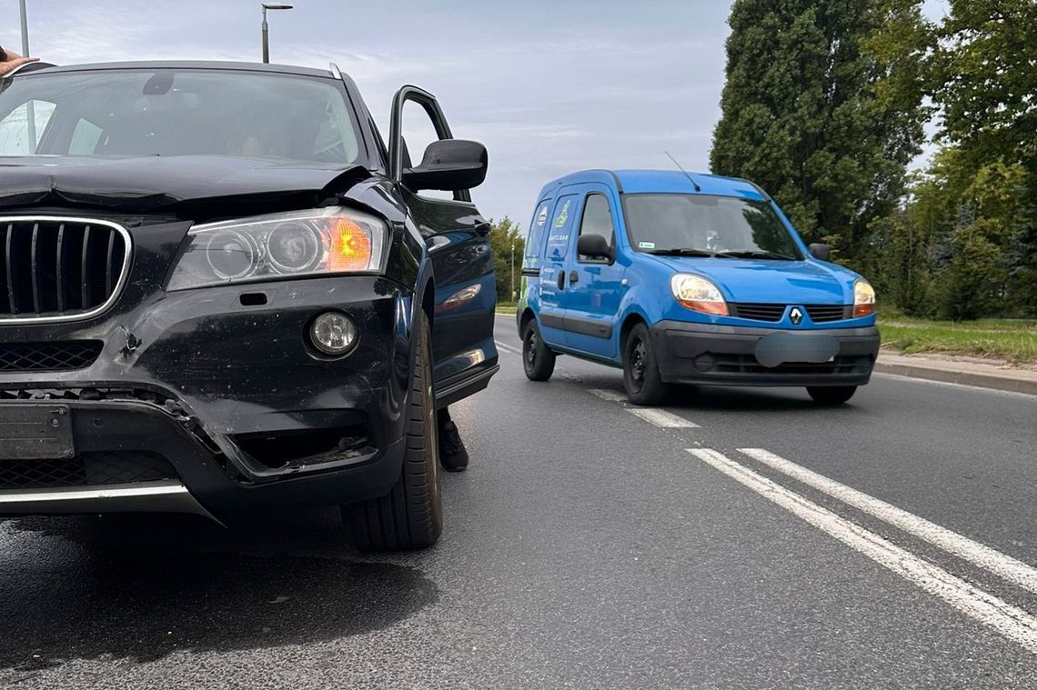 BMW się zagapił... Zderzenie na skrzyżowaniu
