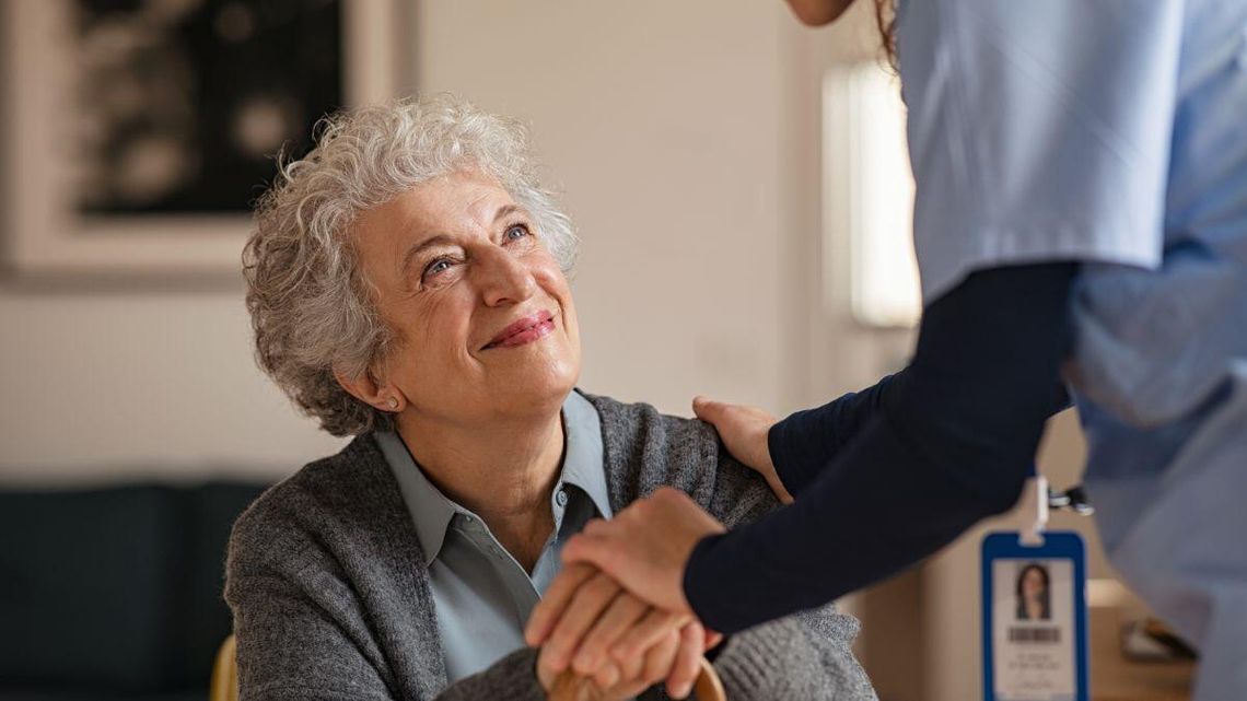 Bon senioralny będzie przełożony? Seniorzy jeszcze poczekają