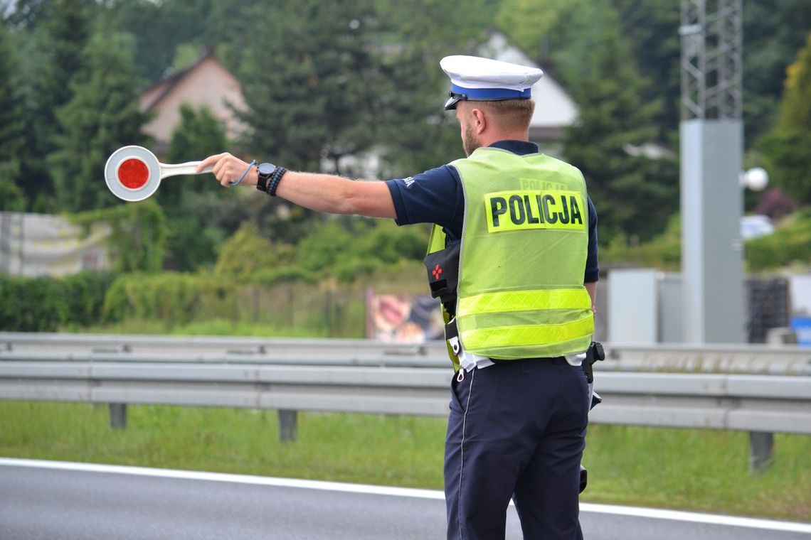 Był tak szybki, że szybciej stracił prawko, niż je odebrał