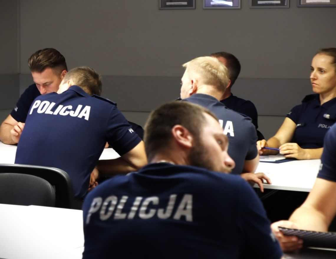 Możliwe dodatki dla policjantów. Czy toruńscy policjanci mieliby szansę załapać się na podwyżkę