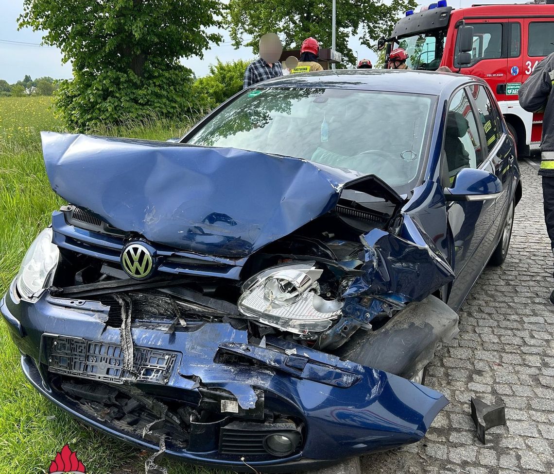 Karambol z udziałem tira, autobusu i dwóch samochodów osobowych