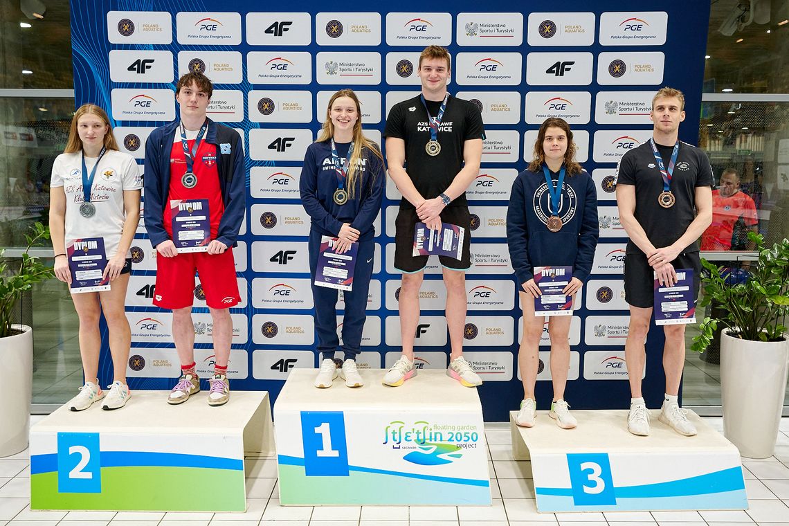 Pływacki deszcz medali. Gwiazdy nie zwalniają tempa na finiszu roku! Pływacki deszcz medali. Gwiazdy nie zwalniają tempa na finiszu roku!