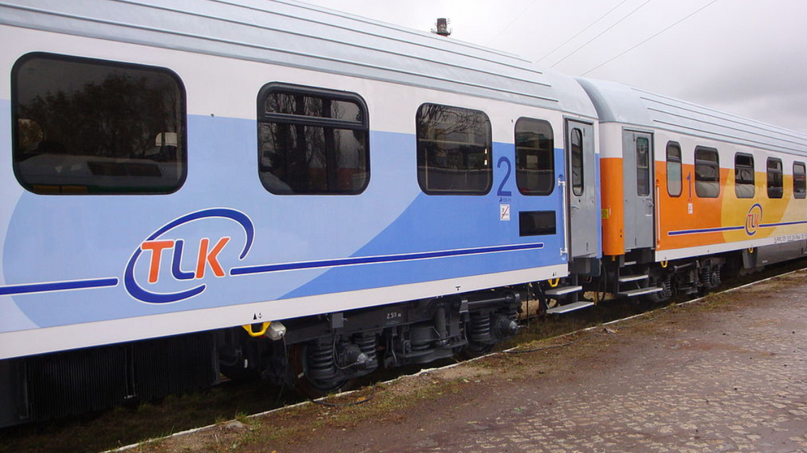 Pociągi TLK znikają z torów. Nowoczesne piętrusy zobaczymy na peronach