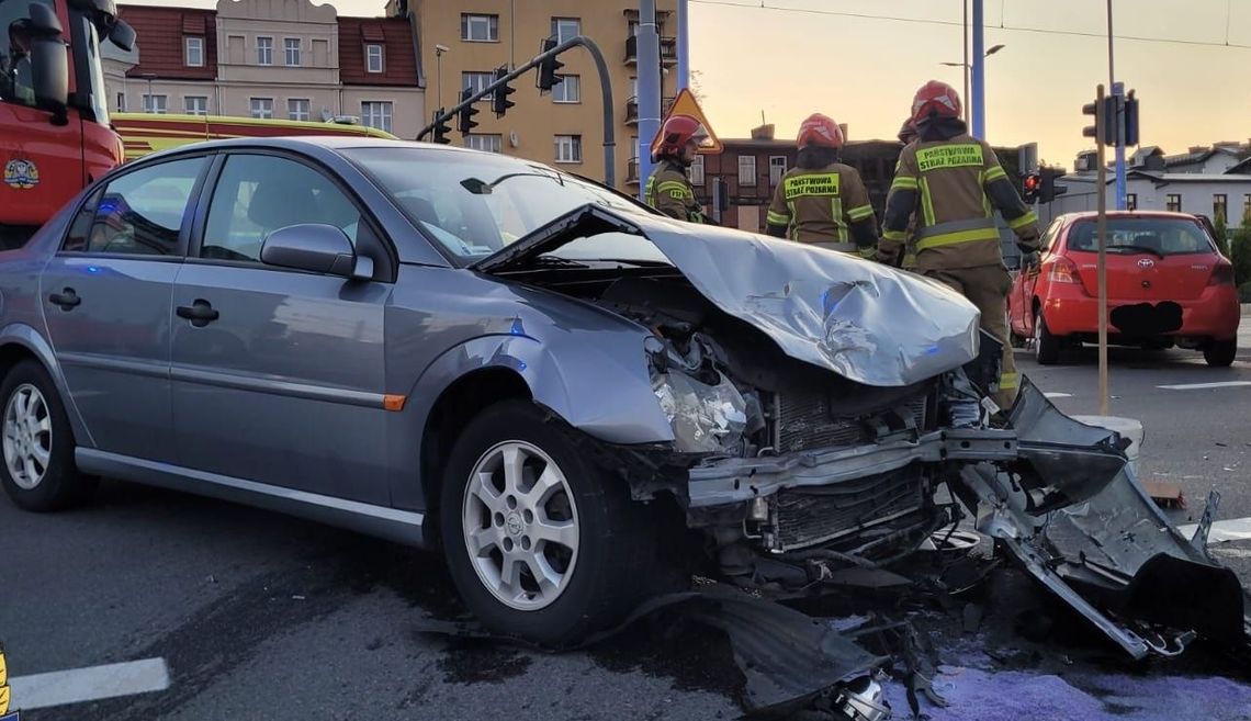 Pospiech i poranny nieszczęśliwy zbieg okoliczności. Cztery osoby w szpitalu Pospiech i poranny nieszczęśliwy zbieg okoliczności. Cztery osoby w szpitalu