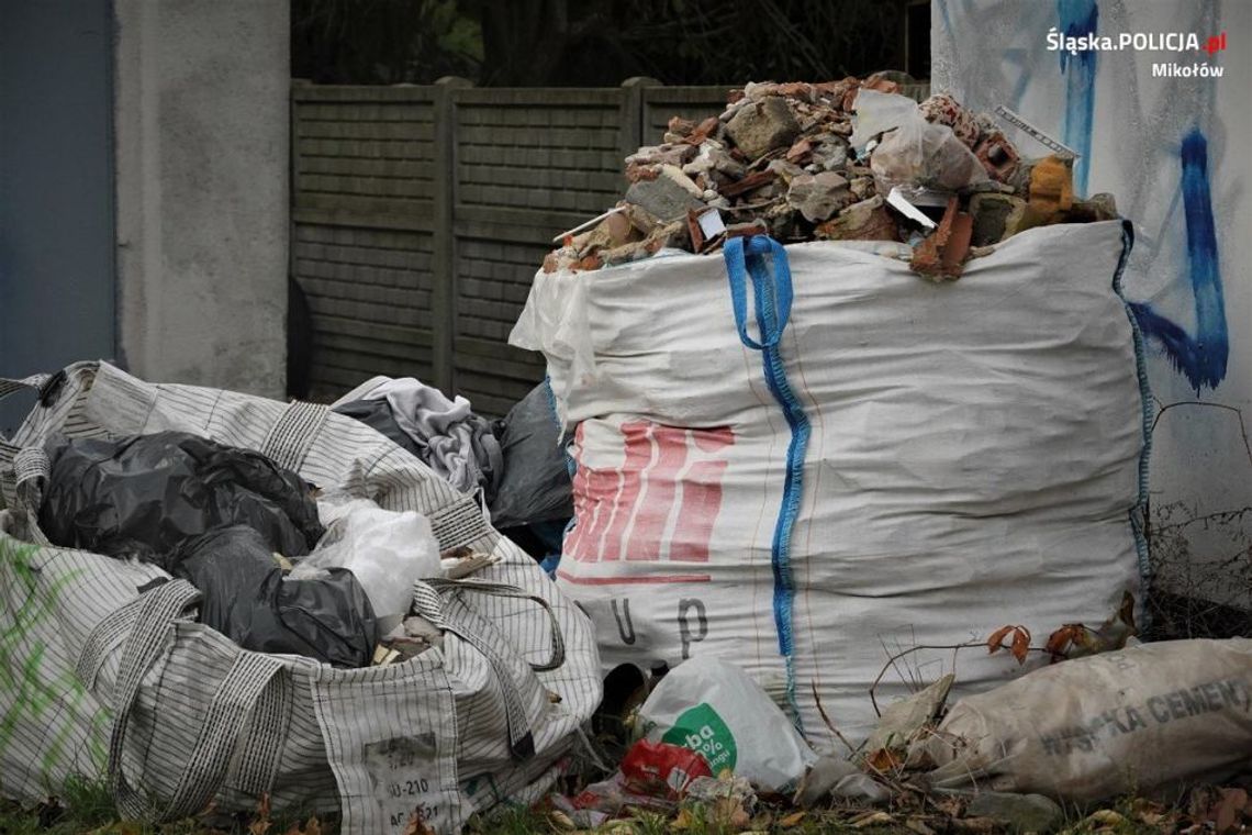 Robią remonty i wyrzucają na dziko. Kary nawet 10 tys. zł?