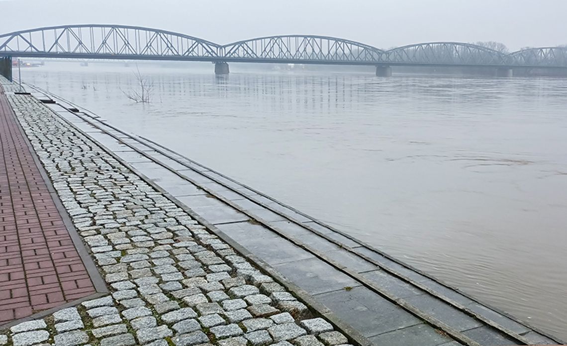 Rośnie poziom wody w Wiśle. Miasto wydało komunikat