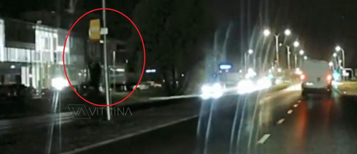 Fotoradar rozbity siekiera i młotkiem. Komu przeszkadza? [WIDEO]