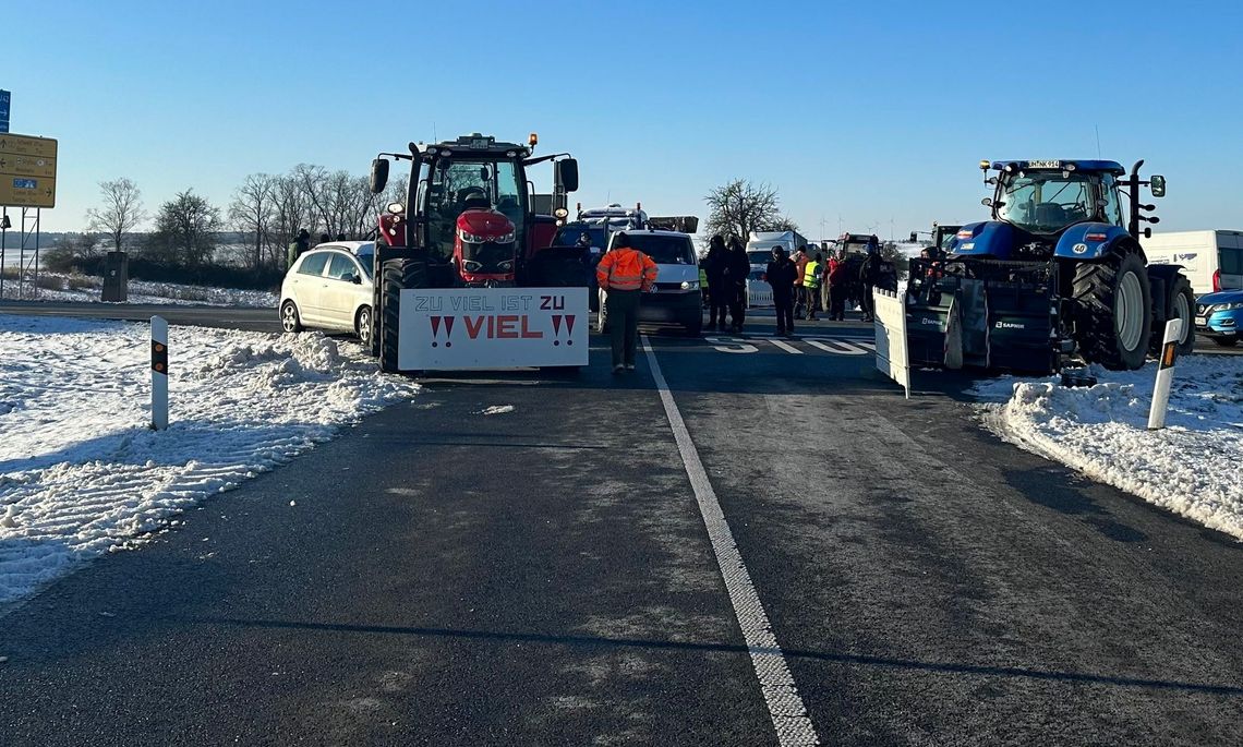 Protesty dają się we znaki. Jadąc do Niemiec lepiej się przygotuj