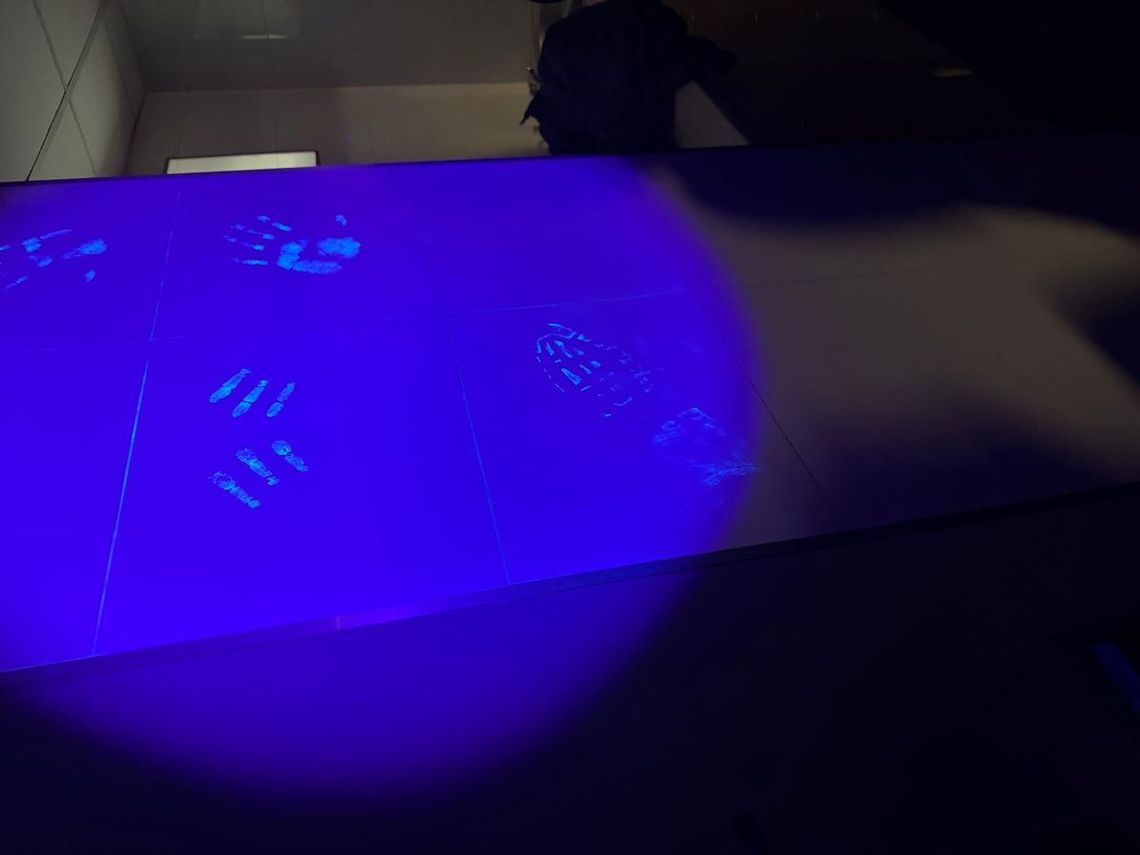 Uzbrojony był w maczety i nóż. Rzucił się na policjanta Uzbrojony był w maczety i nóż. Rzucił się na policjanta