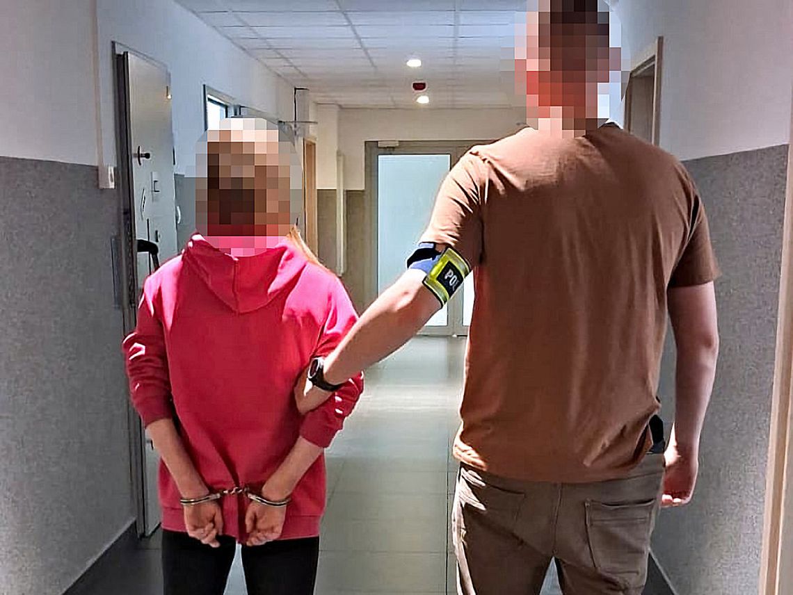 Zamieniła się z pijanym kolegą podczas jazdy. Też była pod wpływem