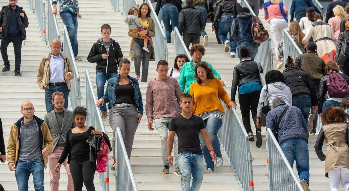 Zapaść demograficzna w kraju. Znowu obywateli polskich jest mniej Zapaść demograficzna w kraju. Znowu obywateli polskich jest mniej